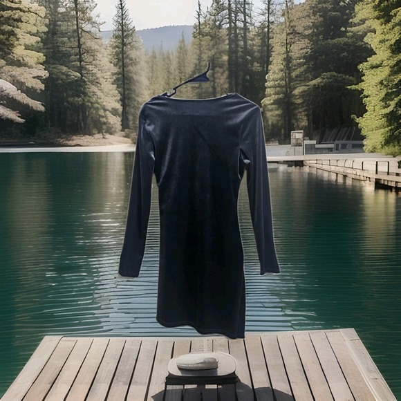 Shein Gray Velvet Wrap Dress Women M Sz 6  Holiday Party Festive Minimalist - Picture 9 of 9